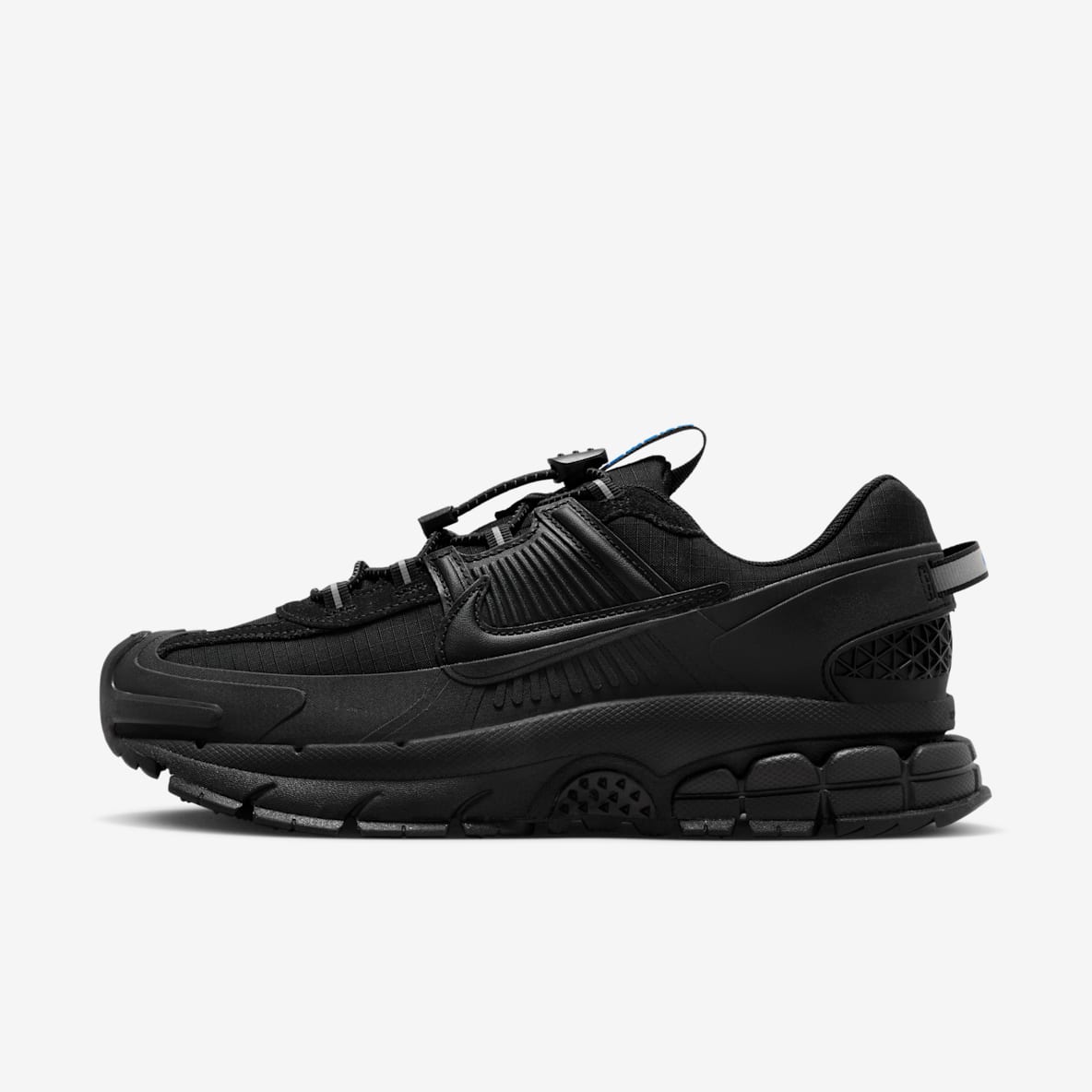 Nike Black Zoom Vomero. Nike.com